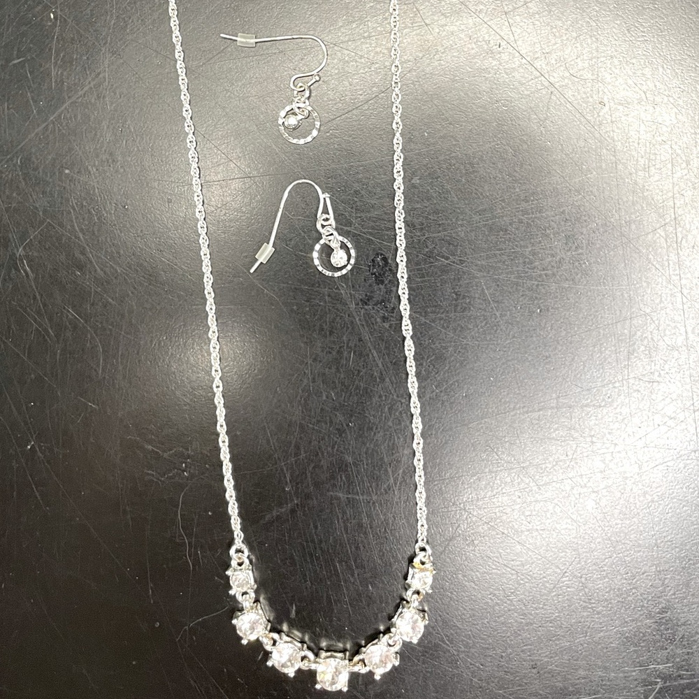 Avon-Diamond necklace with matching earrings. Vintage